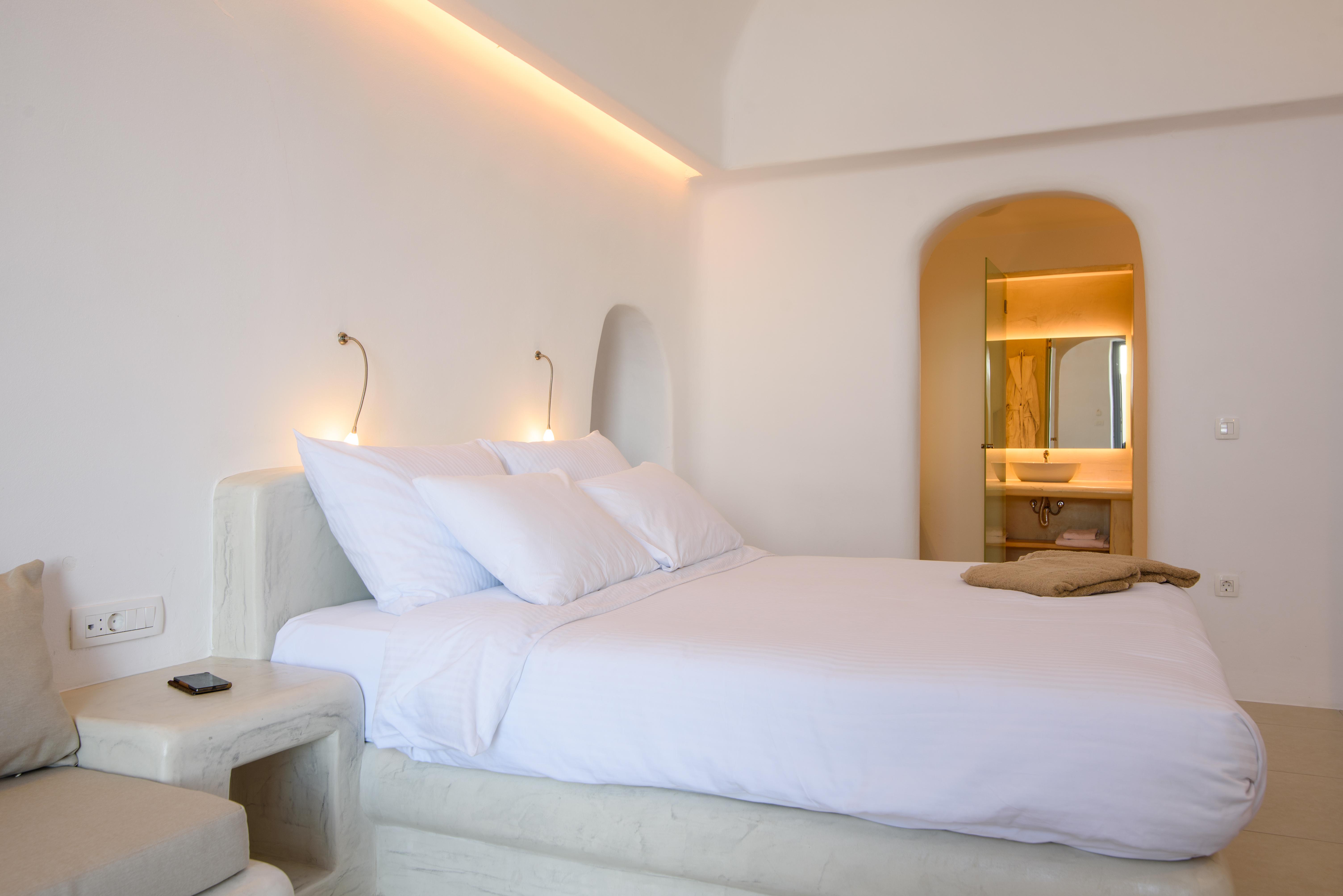 On The Cliff Hotel Fira  Bagian luar foto