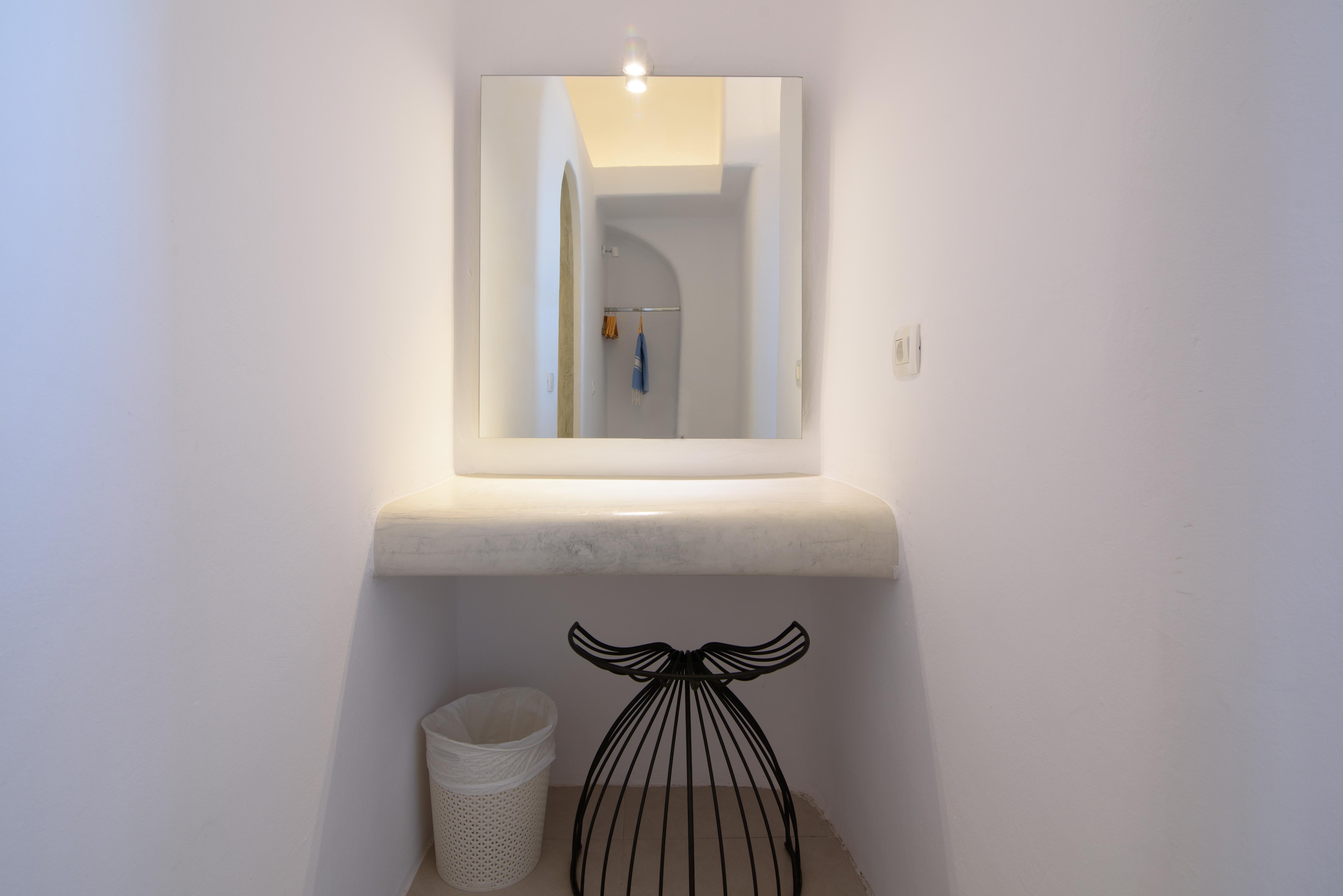 On The Cliff Hotel Fira  Bagian luar foto