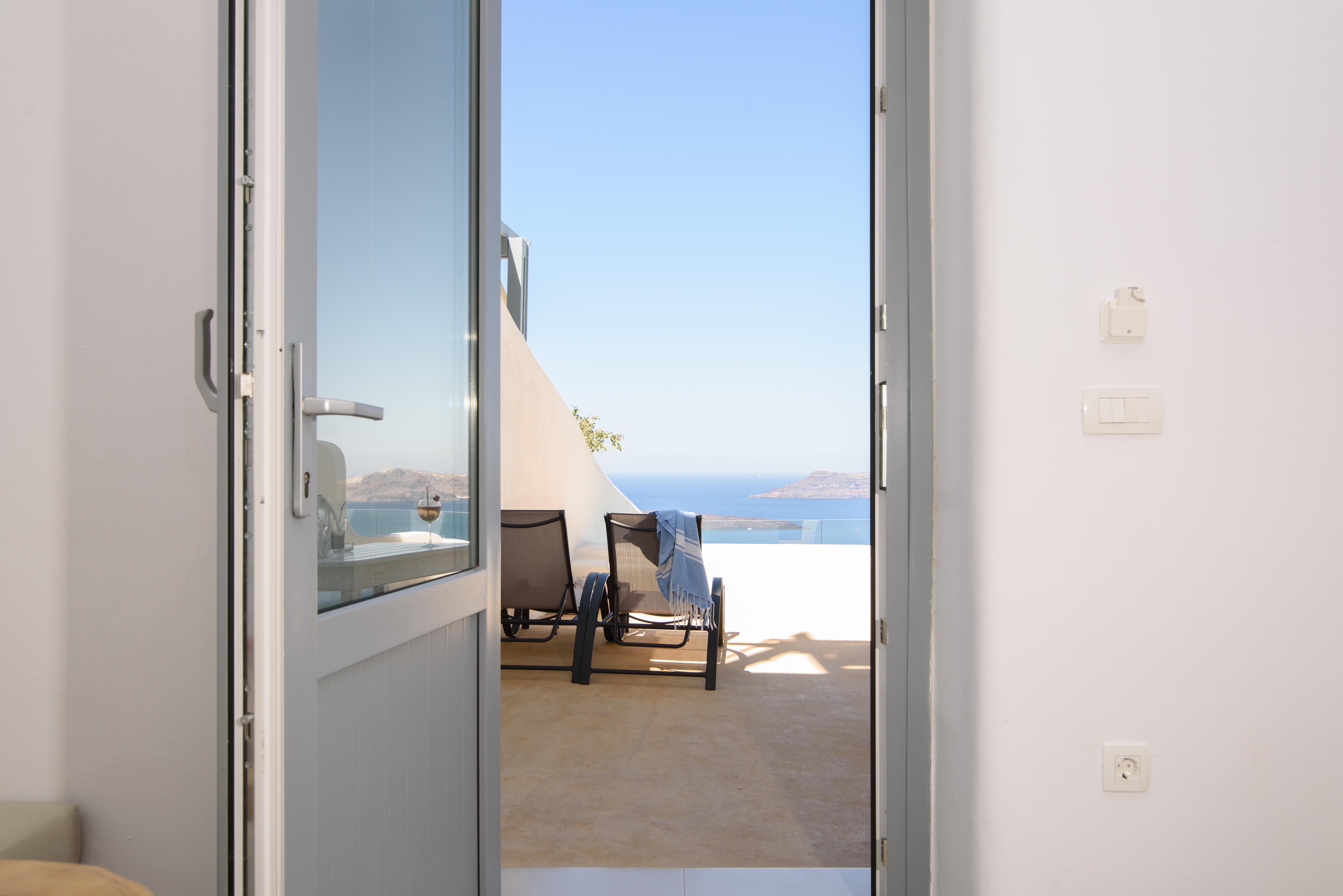 On The Cliff Hotel Fira  Bagian luar foto