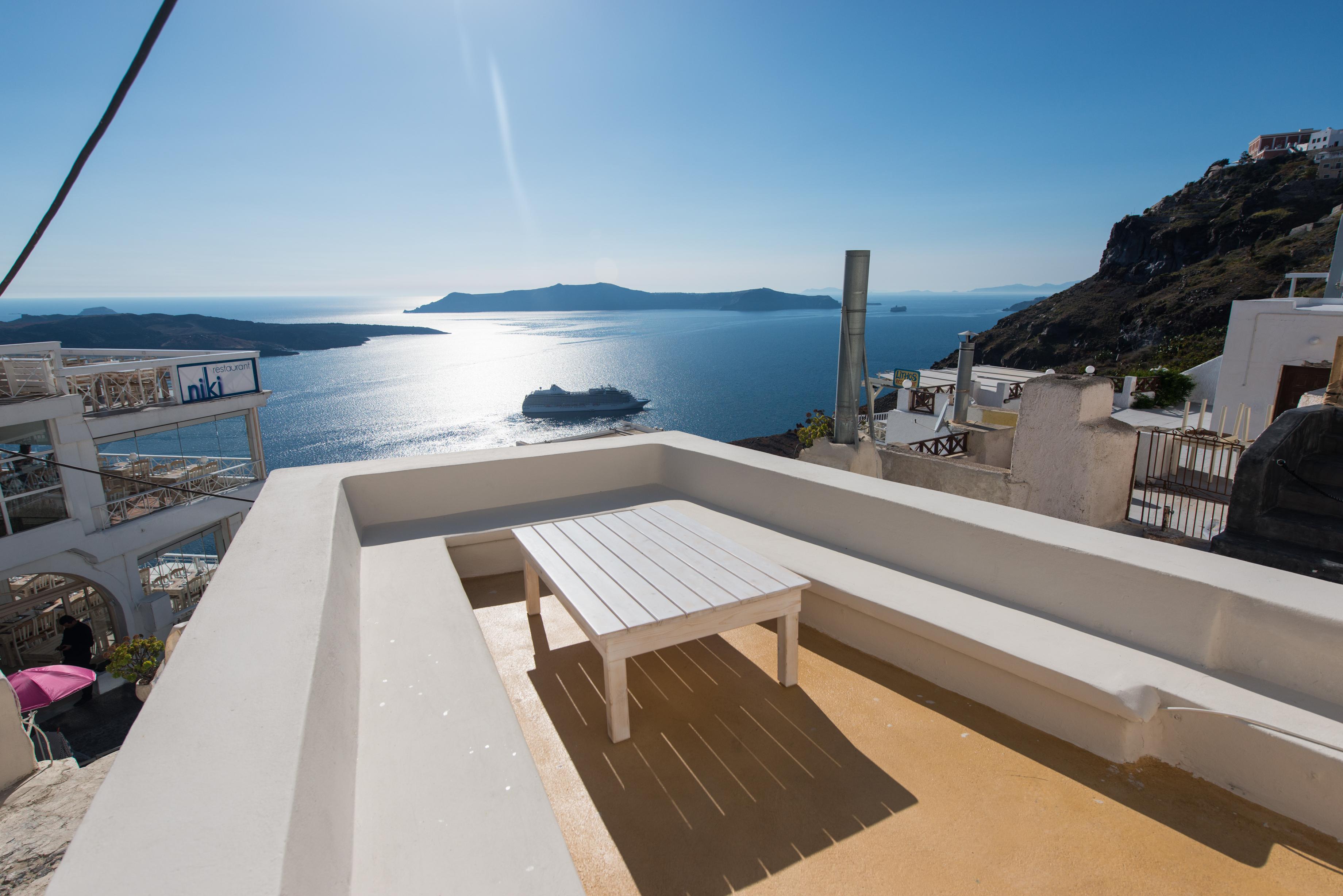 On The Cliff Hotel Fira  Bagian luar foto