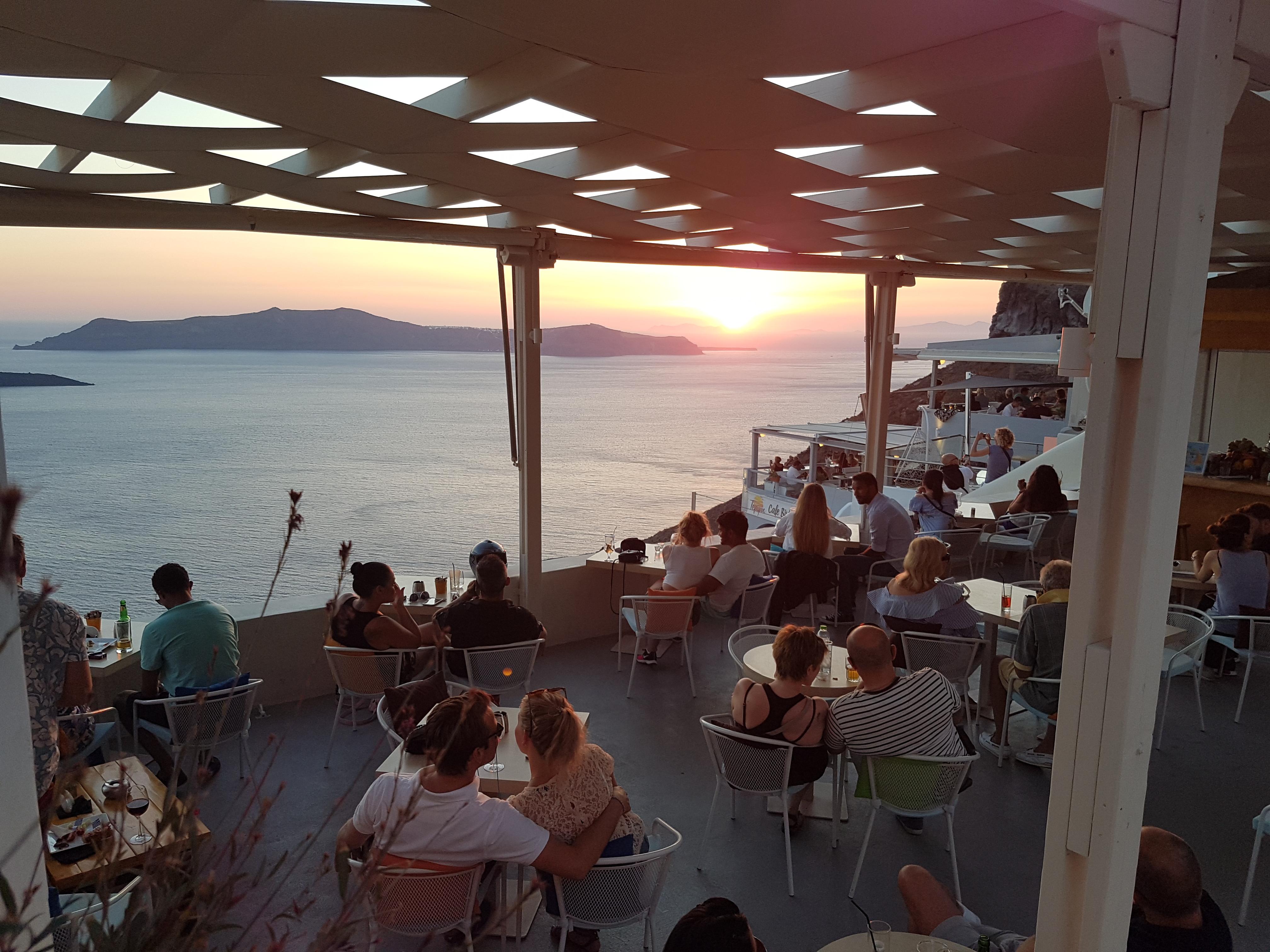 On The Cliff Hotel Fira  Bagian luar foto