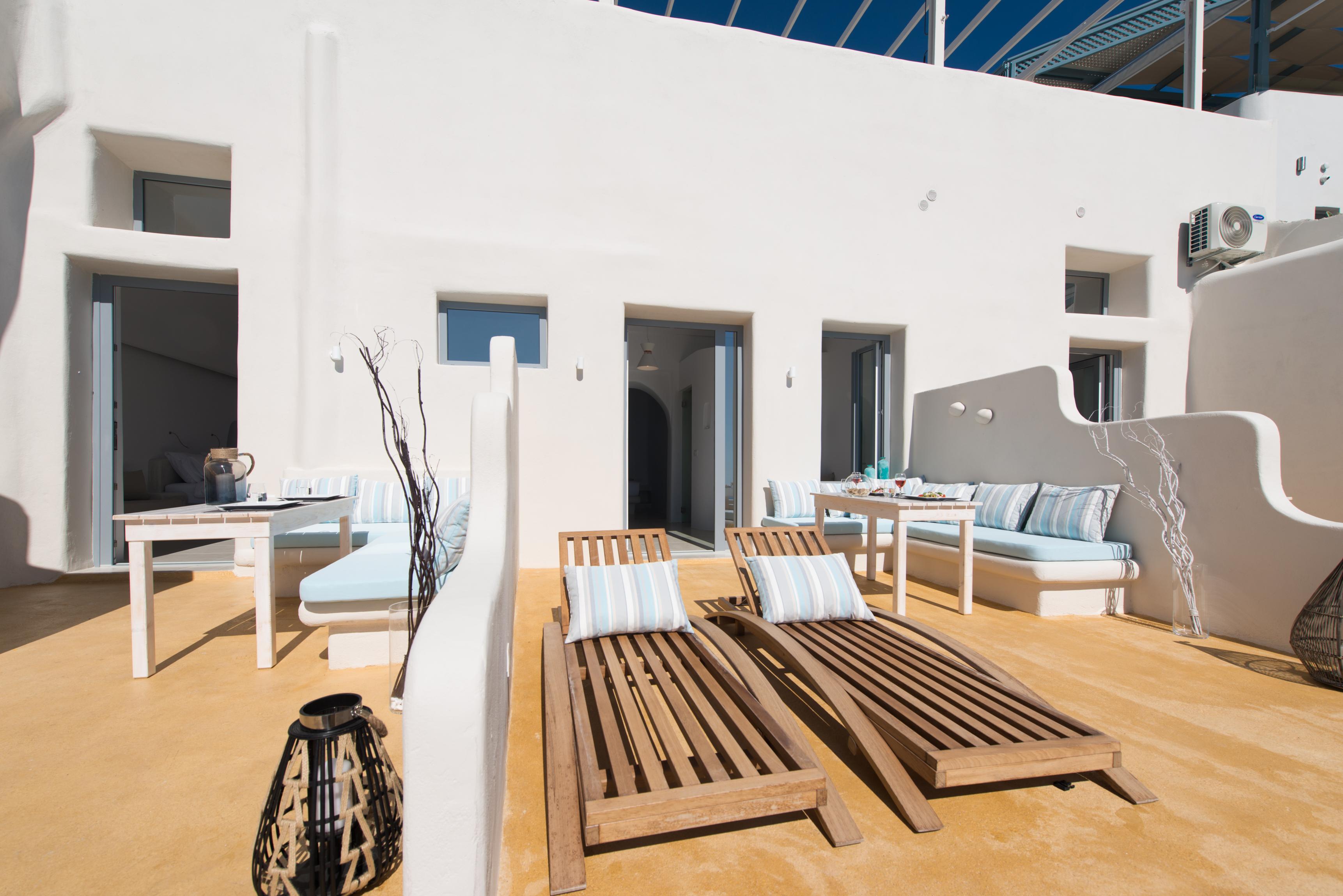 On The Cliff Hotel Fira  Bagian luar foto