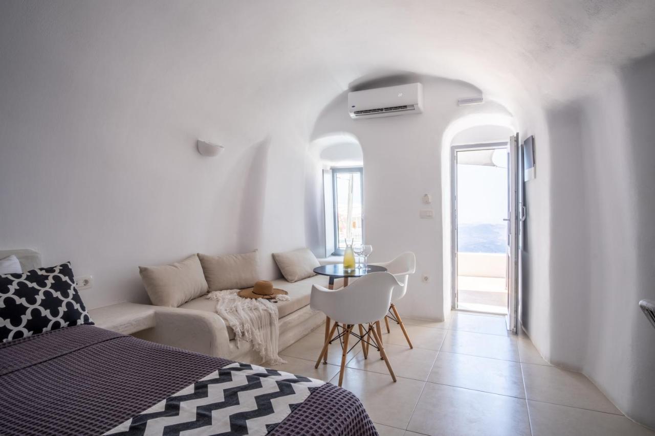 On The Cliff Hotel Fira  Bagian luar foto