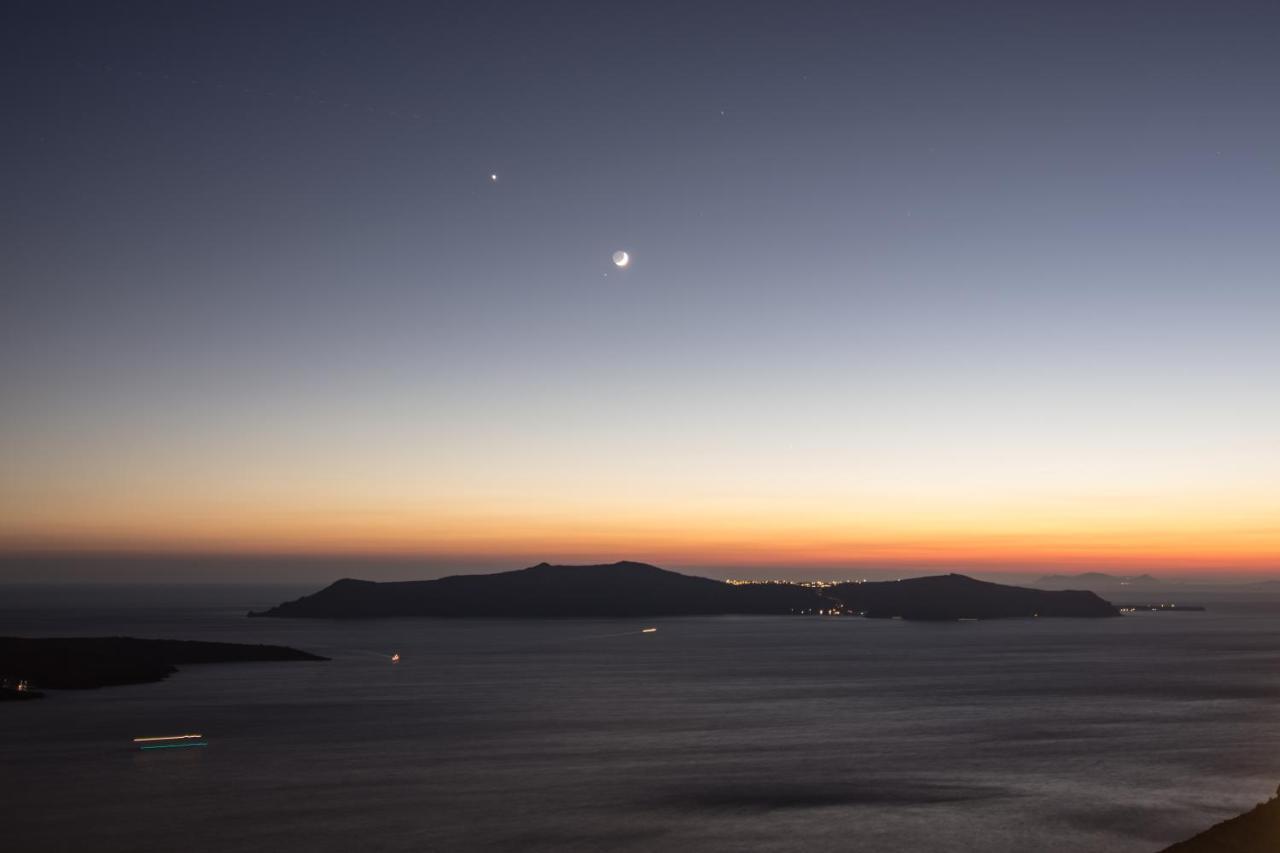 On The Cliff Hotel Fira  Bagian luar foto