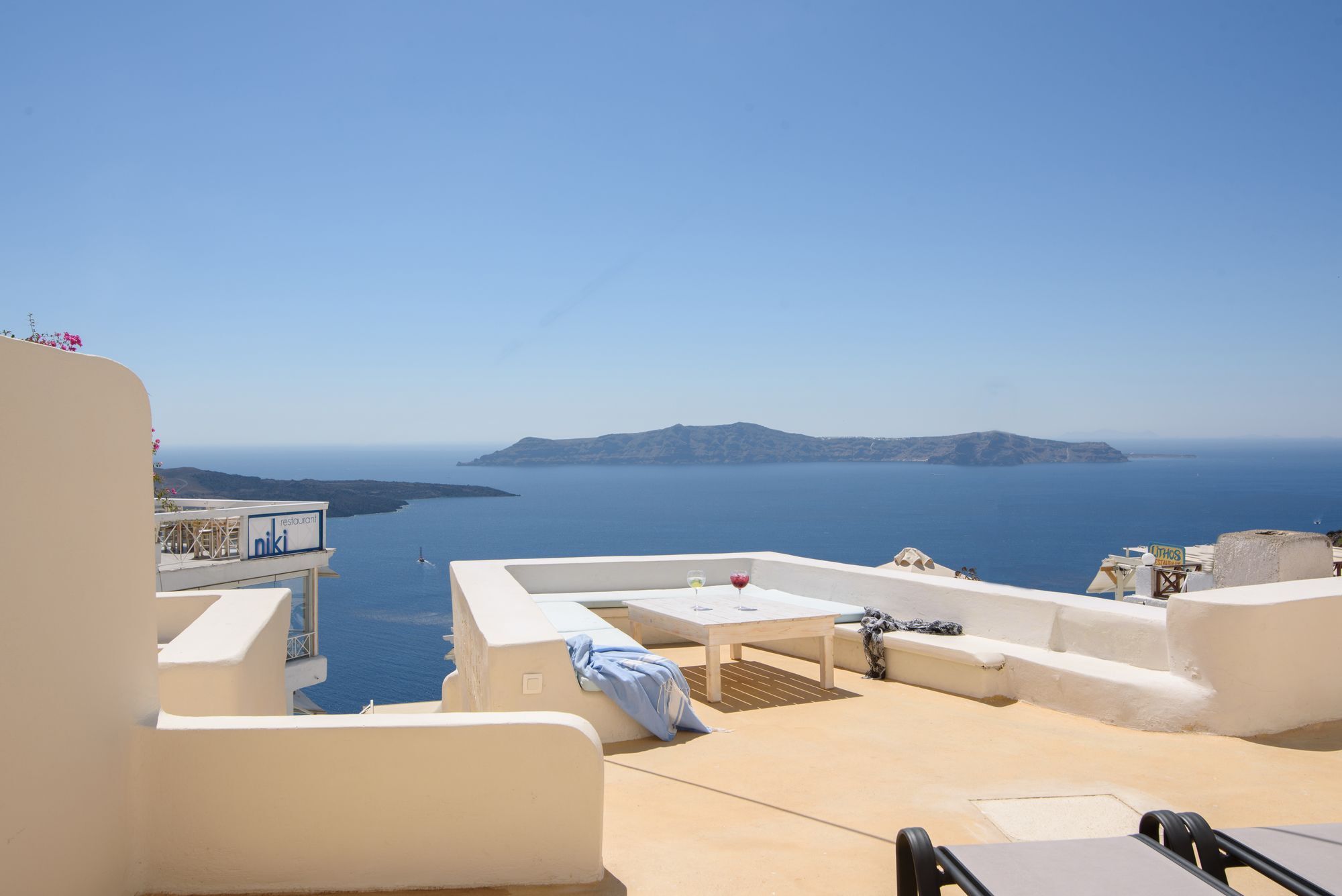 On The Cliff Hotel Fira  Bagian luar foto